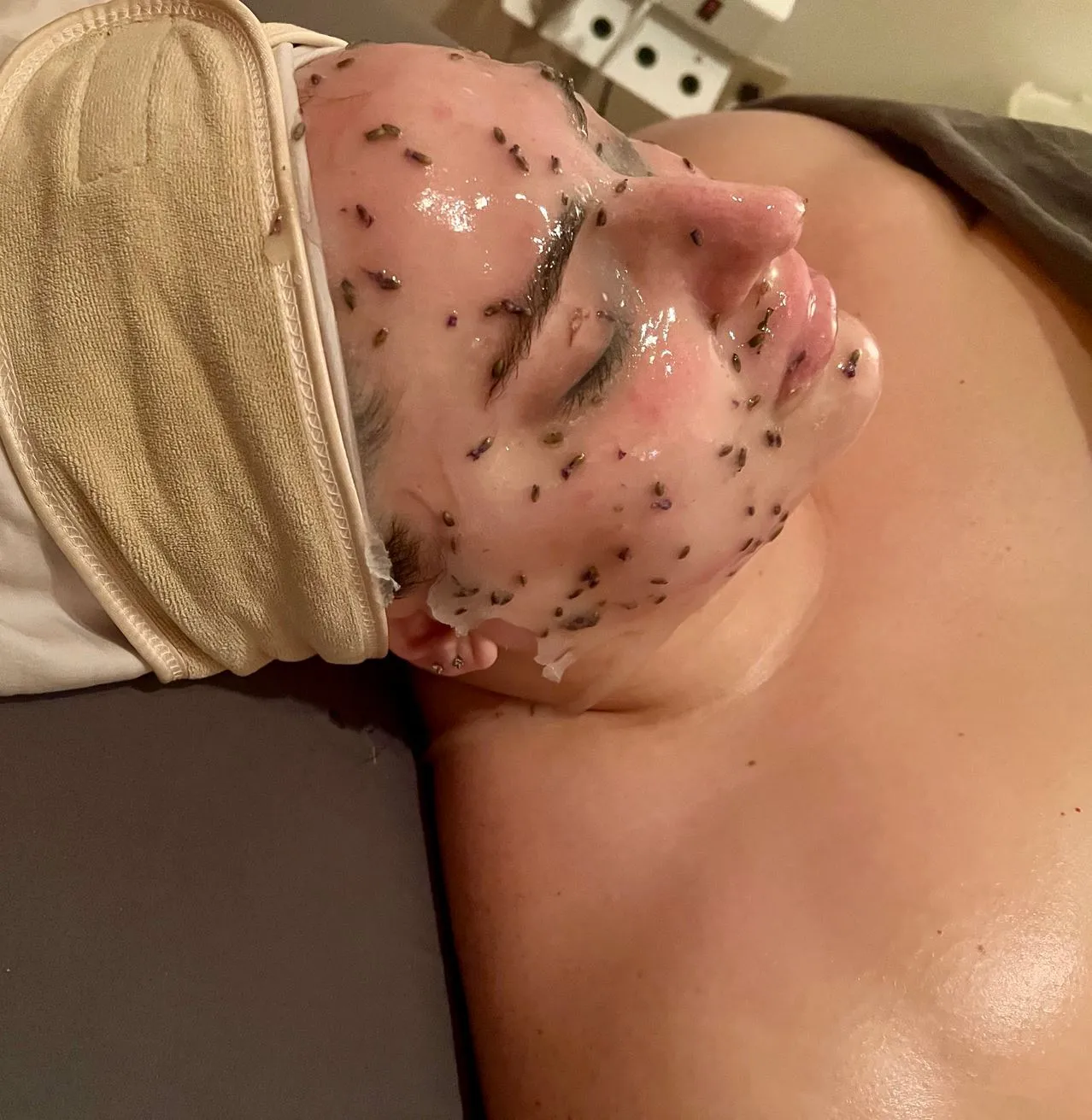 Steamboat Aviator | What Does a Hydrojelly Mask Actually Do? Hype or Skin Hero