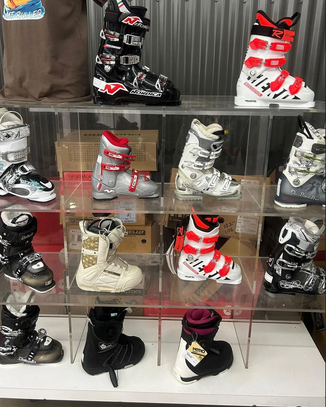 Steamboat Aviator | Rent Snow Equipment & Clothing for Your Melbourne Snow Trip Why It’s Worth It